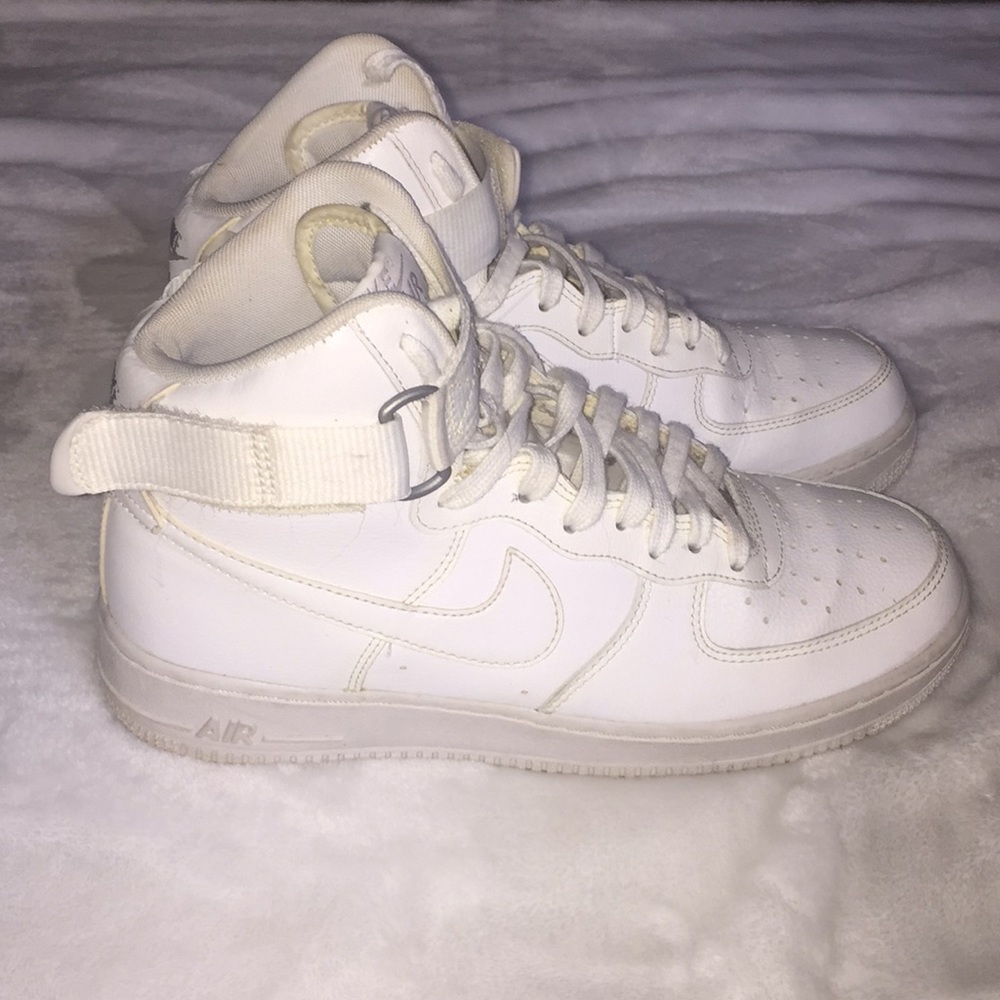nike air force ones (high)